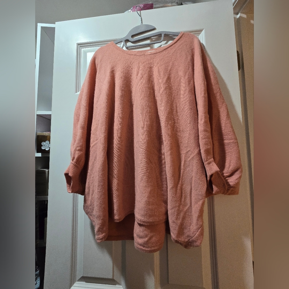Garnet Hill Women's Blush Sweater